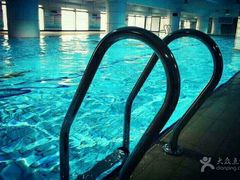 -金吉鸟健身游泳