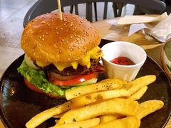 -HELLO 27 意面·沙拉·帕尼尼