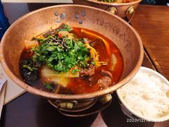 -成都你六姐·牛肉冒菜(城市集市合生汇店)
