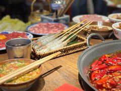 -萍姐火锅·公路夜市(武汉首店)