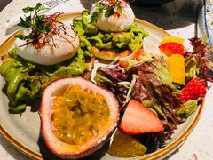 罗勒酱杂菌班尼迪蛋-BE BRIGHT KITCHEN(正佳广场店)