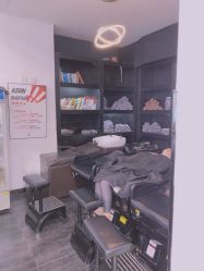 -阿三造型烫染•接发