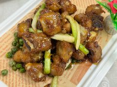蜜汁蒜酱碎排骨-阿四台山黄鳝饭(东门店)