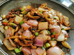 爆炒北海鲜鱿-椿记烧鹅(建干路店)