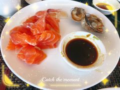 -怡豪大饭店·银顶旋转餐厅