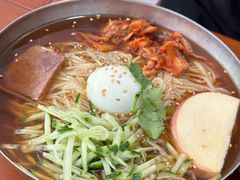 -天海石板屋家常菜(枣园店)