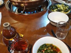 -岳记兴隆·青城腊排铜火锅(融创店)