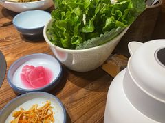 -明洞阿姨·韩式酱蟹烤肉·创意料理(三元桥店)