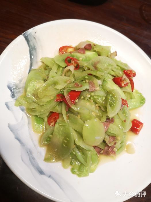 满城风鱼·醉衢州的味道(宋诏桥店)青番茄炒腊肉图片