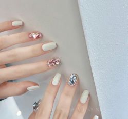 -LILY NAILS美甲美睫