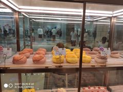 面包甜点陈列柜-奈雪的茶(石家庄万象城店)