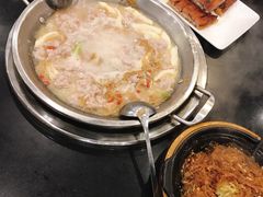 酸汤兔大锅-老来福·非遗酸汤兔(凯旋路店)
