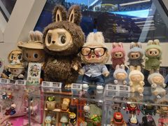 -泡泡玛特POPMART (北京超极合生汇店)