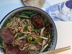 -镇南锅盖面馆(解放路店)