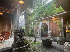 -Pundi Pundi Restaurant