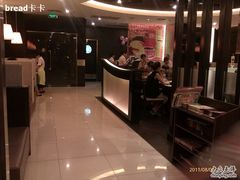 -必胜客(机场路店)