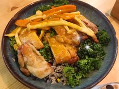 咖喱鸡扒五谷饭-Dreamsalad梦想轻厨(健康轻食·减脂沙拉·意面·祖庙店)