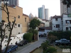 楼前花园2-大可堂普洱茶馆(襄阳南路馆)