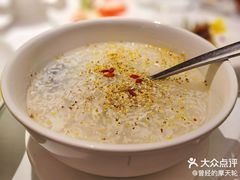 -醉辉皇上海之巅(上海中心大厦店)