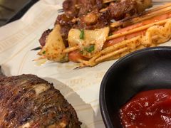 -何师烧烤Pro ·江湖川菜·小龙虾·精酿(太古里旗舰店)