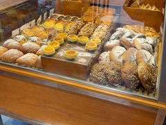 -苹果花园(南泉路店)