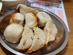 -黄阿姨锅贴大王(万航渡路店)