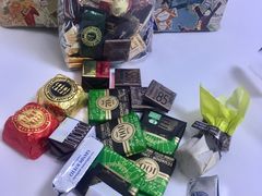 -VENCHI 闻绮(北京国贸商城店)