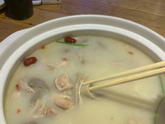 胡椒猪肚鸡-骨捞专家·金华砂锅(西田城购物中心店)