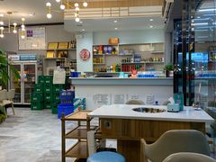 大堂-屋头串串(新街里店)