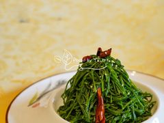炝拌草原沙葱-德乐海蒙餐