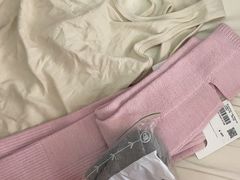 -lululemon(比斯特购物村店)
