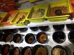 -东巴婆婆云南鱼豆花火锅(大东门店)
