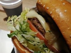 -The Habit Burger Grill 哈比特汉堡(复兴soho店)