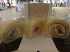 -花花卷卷·鲜食蛋糕(静安久光百货店)