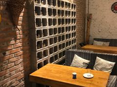 -苹果树下艺术餐厅(宋庄店)