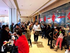 等位区-海底捞火锅(龙湖北京大兴天街店)