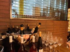 -肆海小川菜酒馆Wine Bistro (青年路店)