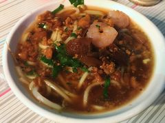 -六合夜市