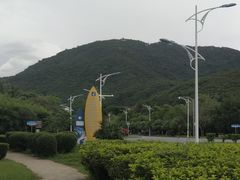 -亚龙湾亚泰商业街