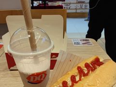 草莓奶昔-DQ·蛋糕·冰淇淋(奥林匹克广场店)