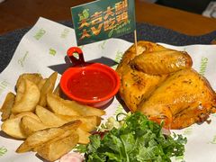 -JINNS锦时 steak&pizza(浸信会礼拜堂旧址店)