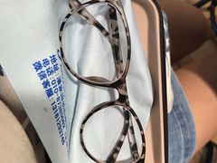 -潘多拉眼镜·蔡司依视路明月(潘家园店)