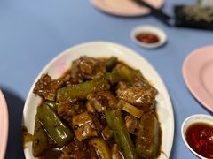 凉瓜排骨-成记酱蒸松鱼头