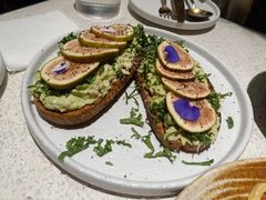 无花果手撕鸡肉tapas-Toris(LuOne凯德晶萃广场店)