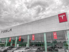 -TESLA 特斯拉(北京南四环中路特斯拉中心)