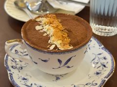 -Café Monson