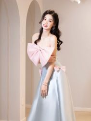 -莫小姐婚纱