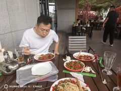 -托克逊老四号餐厅