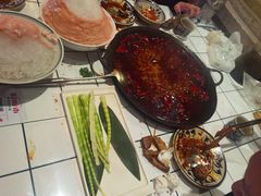 -旧街市鲜货老火锅(大光路店)