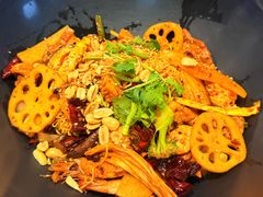 -醉人椒麻辣香锅(王府井喜悦店)